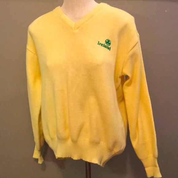 Blarney Woollen Mills V-neck sweater - Picture 1 of 4